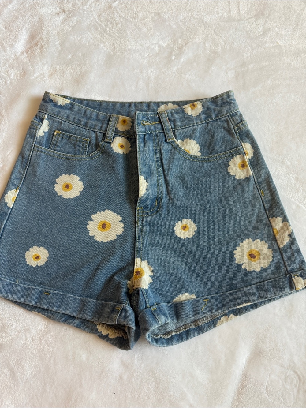 Daisy Print Denim Women’s Shorts - Blue XS